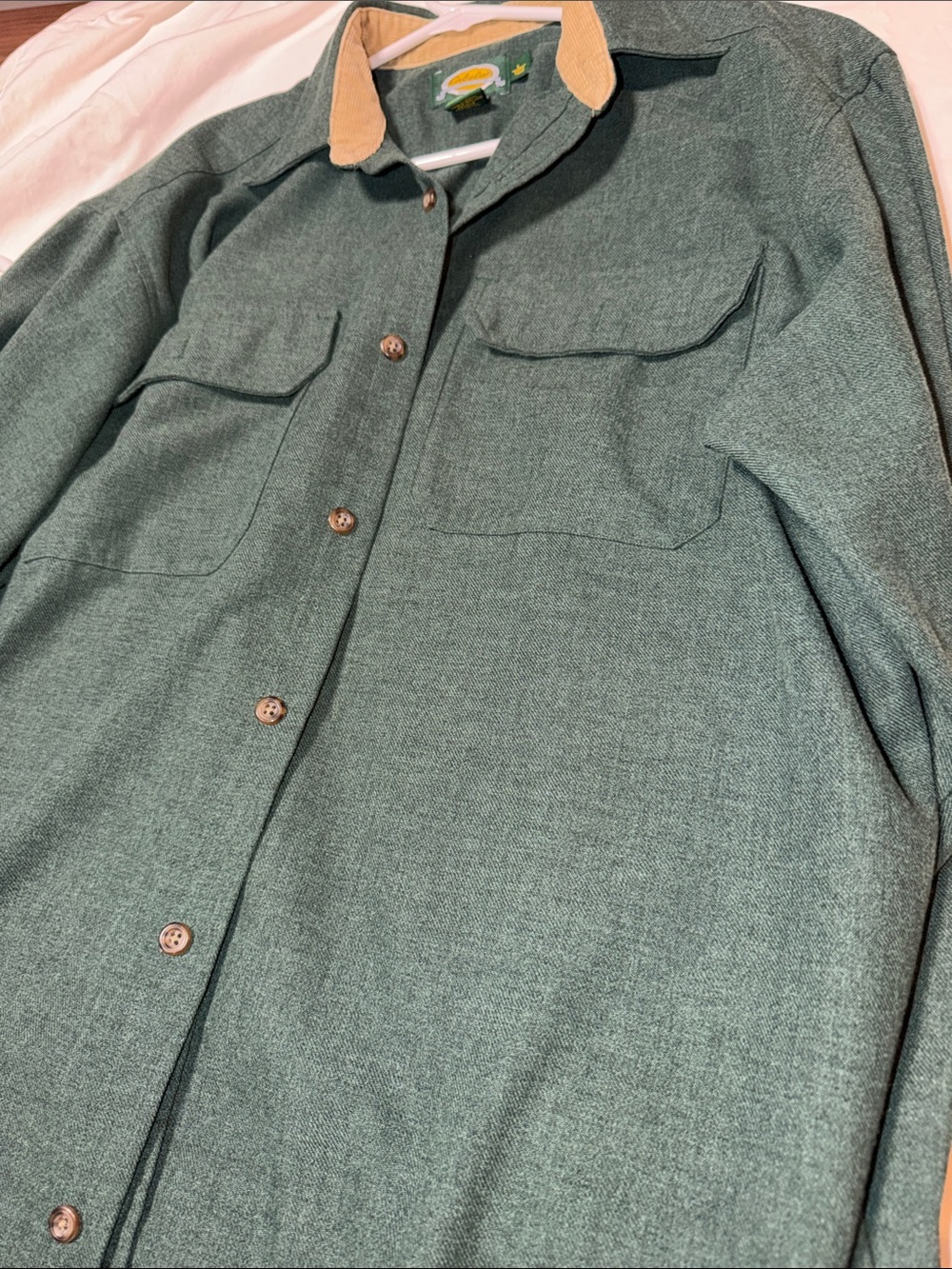 Canela’s casual camping button down shirt Forrest green size L - Picture 8 of 9